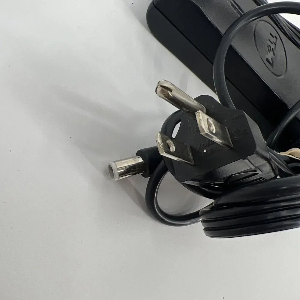 Dell Power Cord 65W-AC Adapter No:‎ PA-1650-05D2